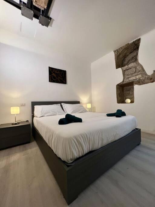 History Luxury Central Apartment By Revenue House Como Exterior photo